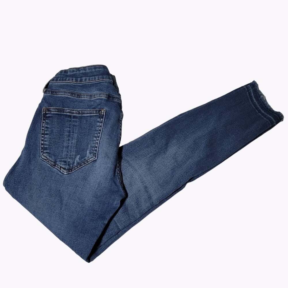 Prosperity Jeans Womens Size 26P Skinny Low Rise Dark Wash Ripped Denim